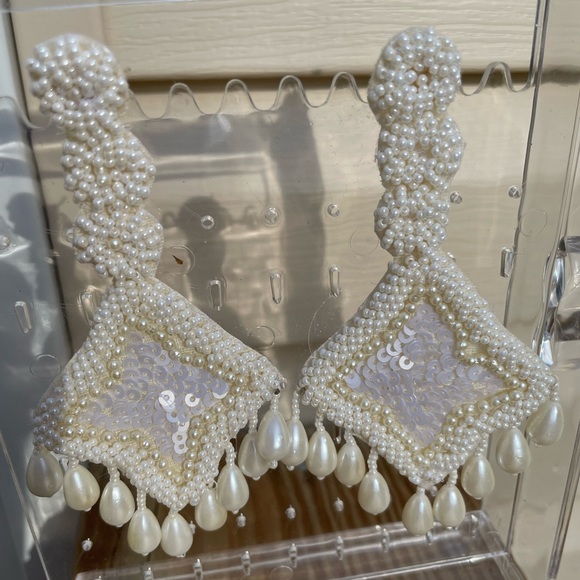 Fabulous White Super Long Chandelier Earrings Handmade with Pearls, sequins - Picture 4 of 4